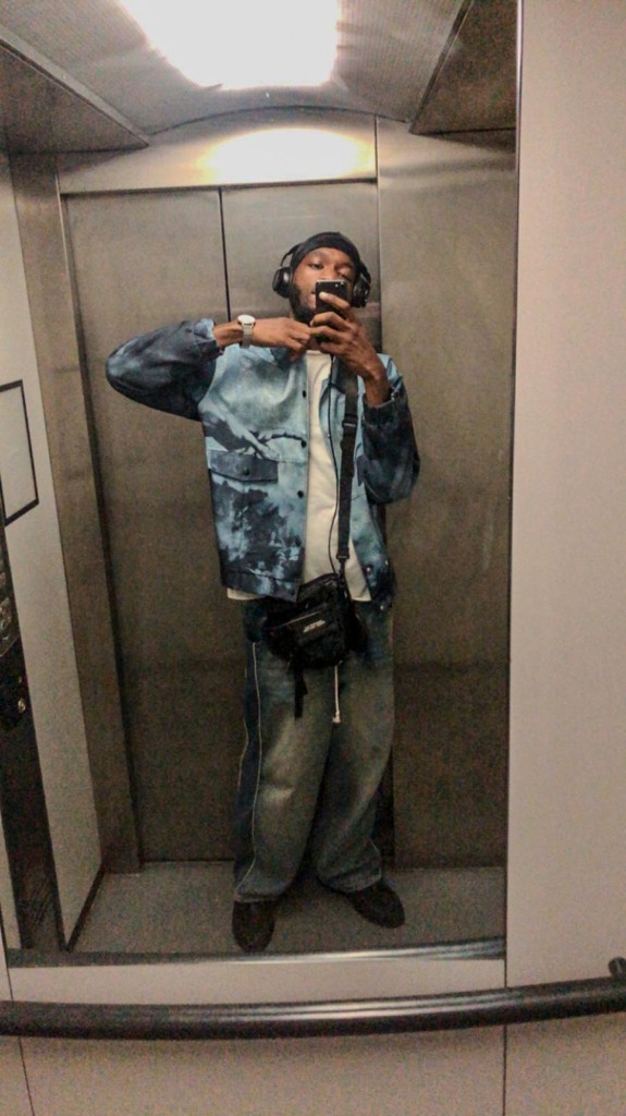 TEA Elevator Selfie 2